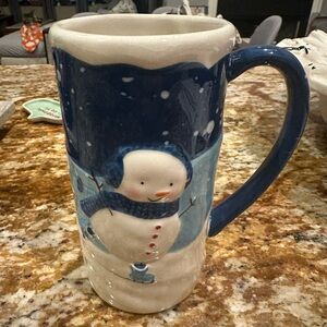 St Nicholas Square "Let It Snow" Tall Coffee/Hot Chocolate Mug